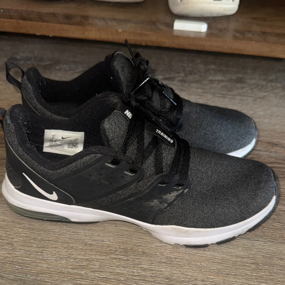 Nike Black and Gray Athletic Shoes